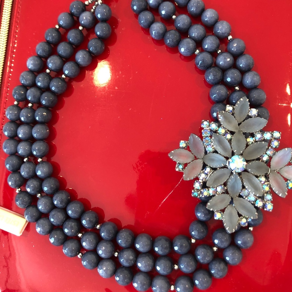 Antique Necklace with stunning vintage broach